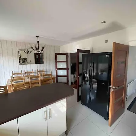 Spacious 4 Bedroom House With Large Garden Belfast Exterior photo